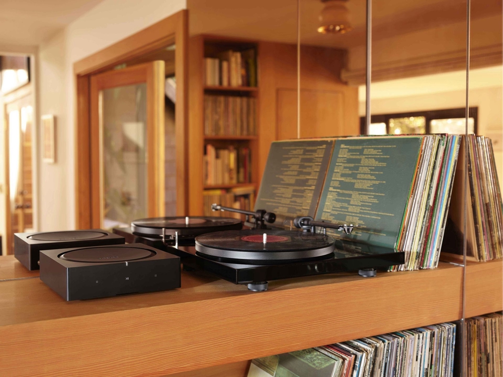 Amp-Black-Lifestyle-Record-Player-Lights-Holiday-Secondary-Selects-Q1FY20-MST-MST-JPEG-fid62575-1920×1920