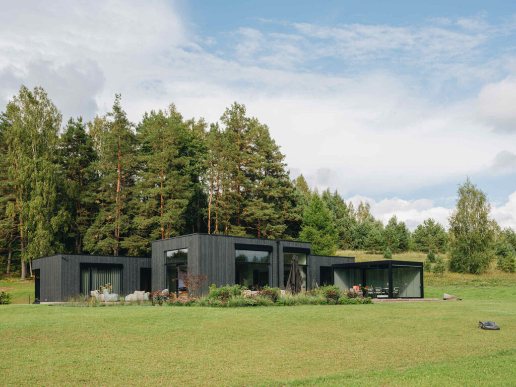 Nutikas kodulahendus Indome — automaatika juhtimine mobiilist.